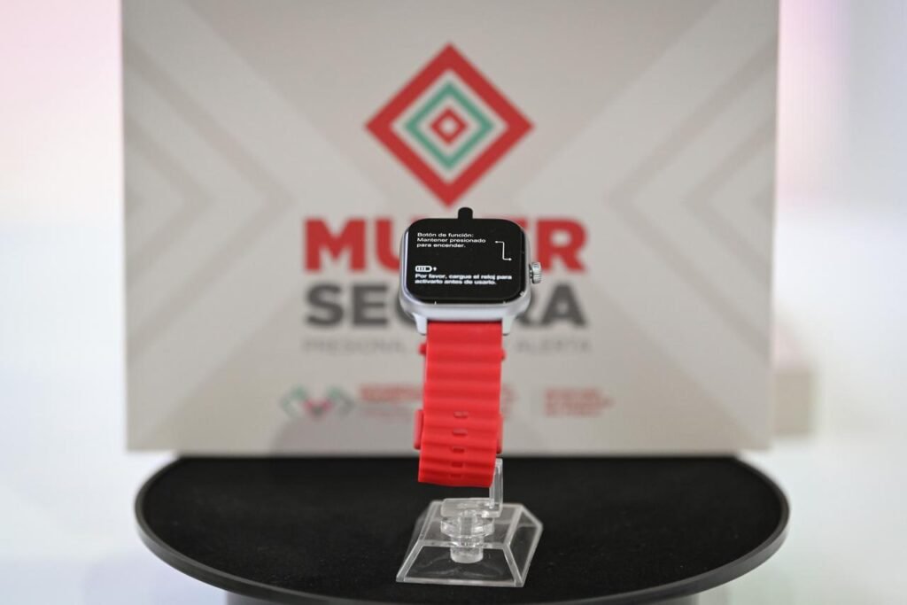 Juan Carlos Moreno Guillén se congratula por acciones a favor de la seguridad de las mujeres chiapanecas 1 WhatsApp Image 2025 11 05 at 5.00.26 PM