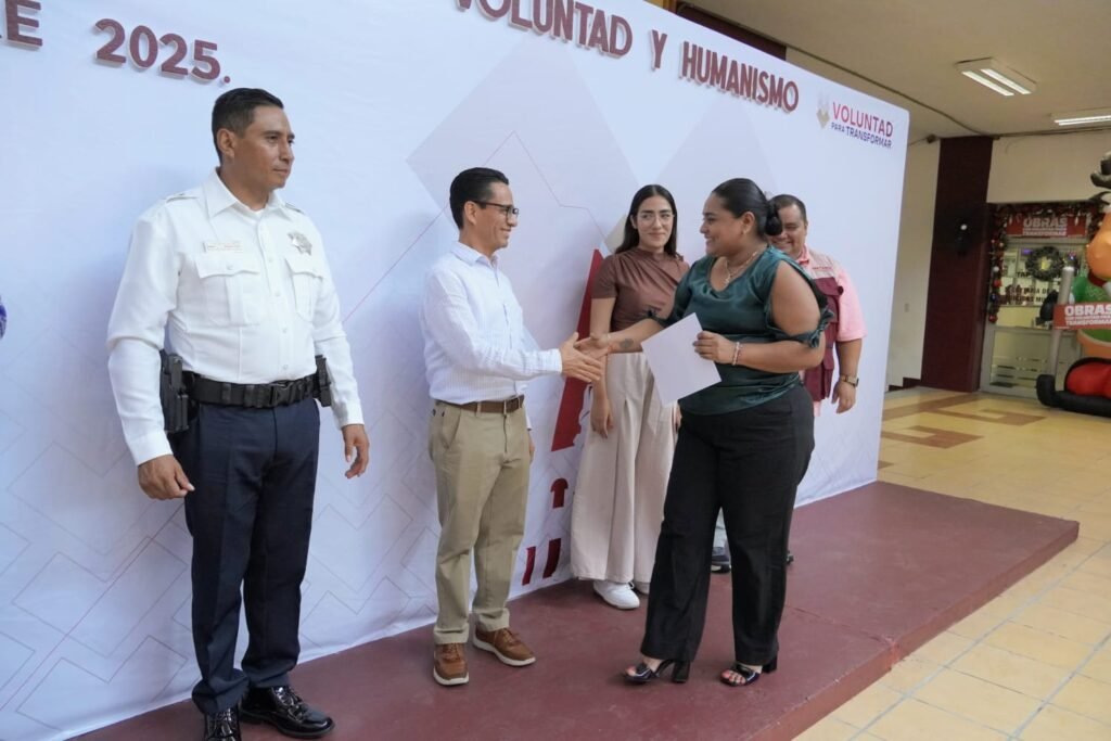 TAPACHULA SE CAPACITA CON HUMANISMO: YAMIL MELGAR 1 593206081 122154514034724420 1719355741456920386 n