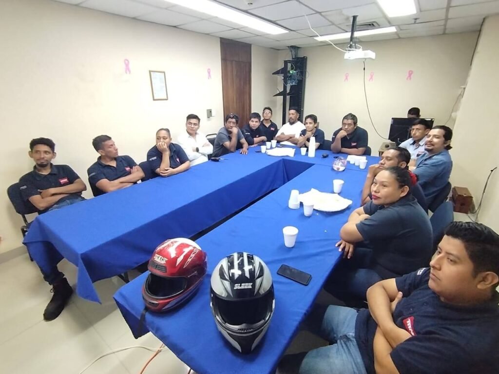 FOMENTAN CULTURA VIAL EN EMPRESAS DE TAPACHULA. 1 593449913 122154484820724420 7809143929696321662 n