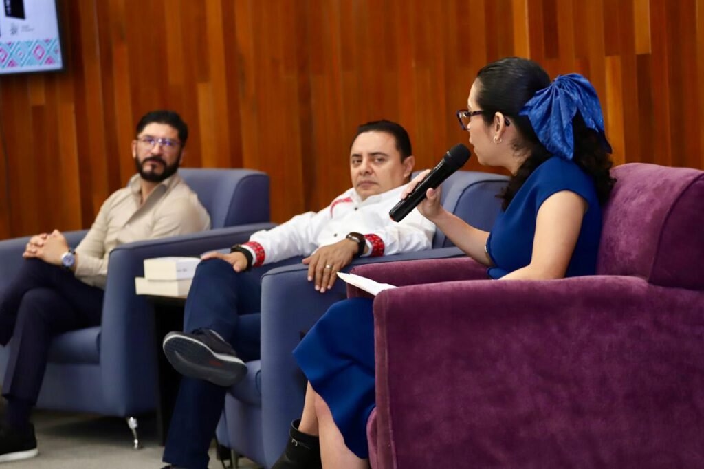 Poder Judicial impulsa análisis constitucional en la comunidad jurídica de Chiapas 1 WhatsApp Image 2025 12 05 at 7.35.11 PM