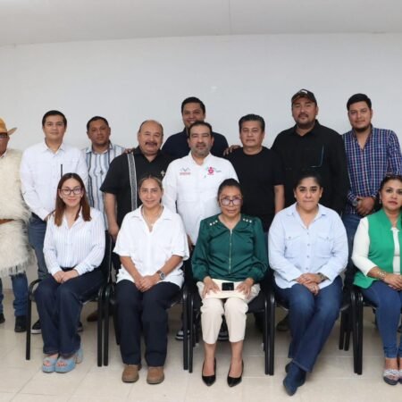 ICHEJA y Ayuntamiento de Chiapa de Corzo refuerzan acciones contra el rezago educativo