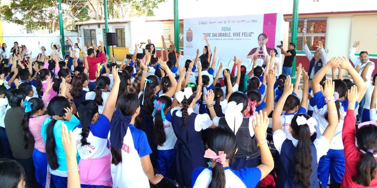 Estudiantes de Reforma se suman al movimiento “Vive saludable, vive feliz” FOTOS EDUCACION00003