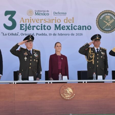 Nuestras fuerzas armadas son garantia de que Mexico decidira su destino con independencia Presidenta Claudia Sheinbaum en 113 Aniversario del Ejercito Mexicano00007