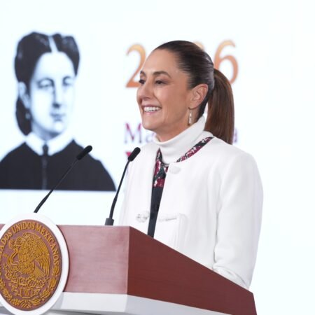 Presidenta Claudia Sheinbaum presenta estrategia integral Jovenes Transformando Mexico Beca Gertrudis Bocanegra llegara a un millon de estudiantes universitarios00001