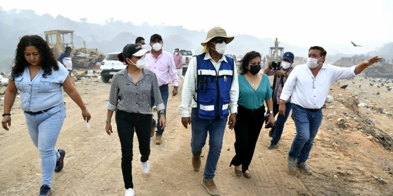 Regidores constatan avances en el sitio de disposición final de Tapachula WhatsApp Image 2026 01 30 at 7.54.57 PM