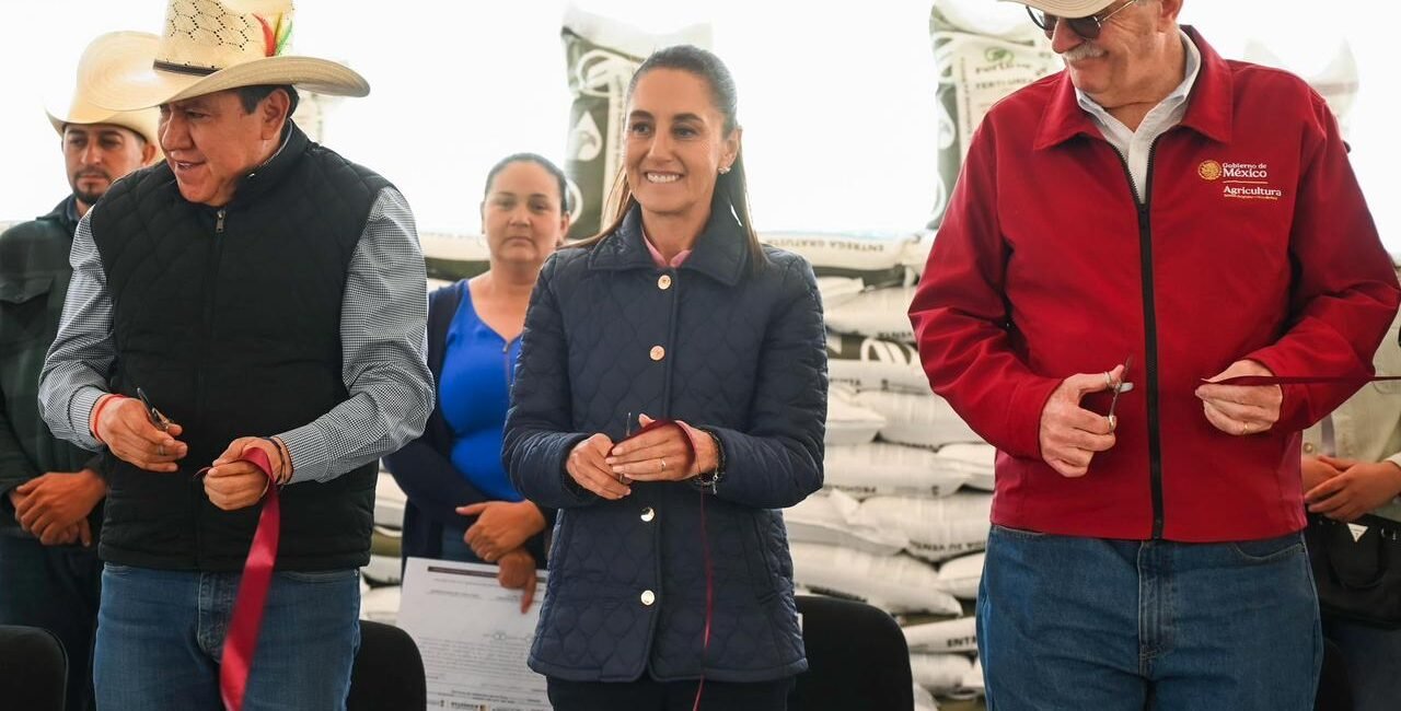 Alcanzamos la autosuficiencia alimentaria de frijol gracias a Zacatecas Presidenta Claudia Sheinbaum al inaugurar Planta Embolsadora Beatriz Gonzalez Ortega4