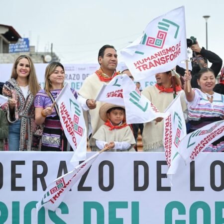 Eduardo Ramírez impulsa la prosperidad de Chanal con programas alimentarios y obras sociales FOTO PRINCIPAL 12