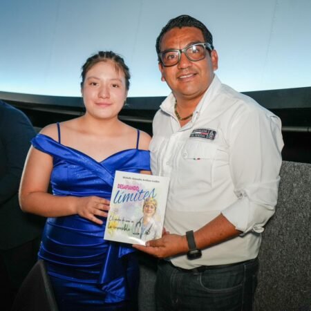 Presenta Aditech el libro “Desafiando límites” en el Planetario Tuxtla FOTOS ADITECH00008