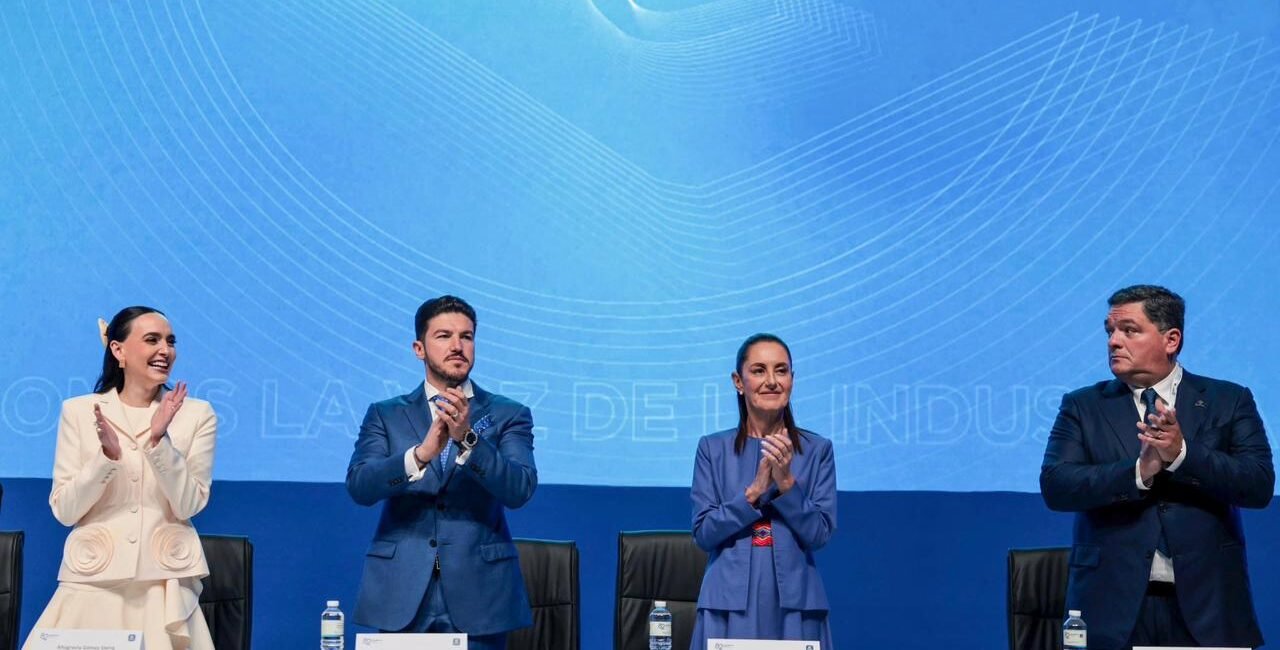 Hay certidumbre para nuestro pais Presidenta Claudia Sheinbaum en la 82 Asamblea Anual de la CAINTRA Nuevo Leon ante mas de 4 mil empresarios00005