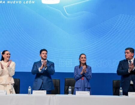 Hay certidumbre para nuestro pais Presidenta Claudia Sheinbaum en la 82 Asamblea Anual de la CAINTRA Nuevo Leon ante mas de 4 mil empresarios00005