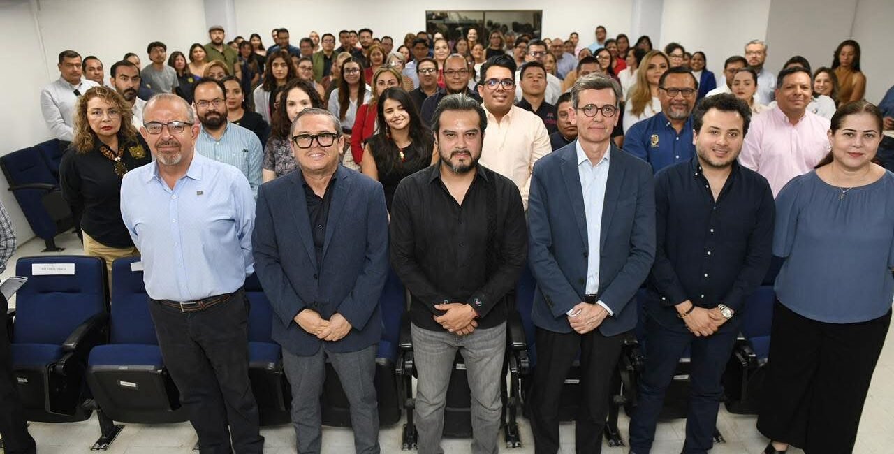 Presenta UNACH el Programa de Estudios Políticos y de Opinión Pública PROGRAMA 2