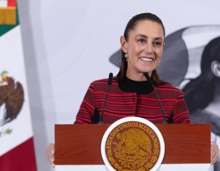 Presidenta Claudia Sheinbaum destaca inversion de mil 500 mdp para rehabilitacion de escuelas del INBAL y del INAH de 380 mdp para zonas arqueologicas e inauguracion del primer Museo Textil1