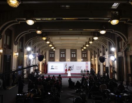 Presidenta Claudia Sheinbaum destaca inversion de mil 500 mdp para rehabilitacion de escuelas del INBAL y del INAH de 380 mdp para zonas arqueologicas e inauguracion del primer Museo Textil7