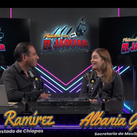 Estrenando set en “Platicando con el Jaguar” | Albania González comparte su visión sobre movilidad en Chiapas REGIMEN DE CHIAPAS 2026 03 13T093108.588