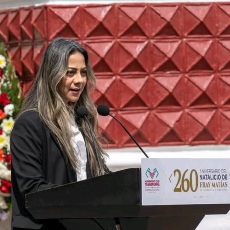 Reconoce Alejandra Gómez Mendoza legado de Fray Matías de Córdova y Ordóñez WhatsApp Image 2026 03 17 at 4.42.18 PM 1