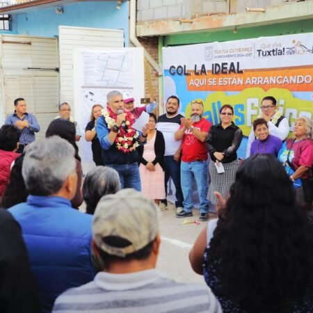 Inicia Angel Torres otra calle más en Tuxtla; ahora en la colonia Ideal WhatsApp Image 2026 03 17 at 9.52.43 PM