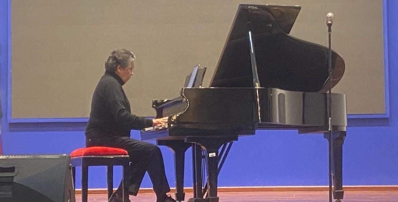 Se realiza con éxito la Noche de Piano organizada por la Fundación UNACH en San Cristóbal de Las Casas WhatsApp Image 2026 03 29 at 6.59.10 PM