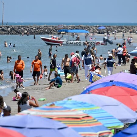 Acciones del Grupo Interinstitucional permiten que pobladores y turistas se sientan seguros y comodos durante este periodo vacacional2