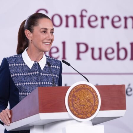 Presidenta Claudia Sheinbaum resalta reduccion anual preliminar de 45 en homicidios dolosos de 2024 al primer trimestre de 2026 anuncia creacion de la Escuela para Mandos00004