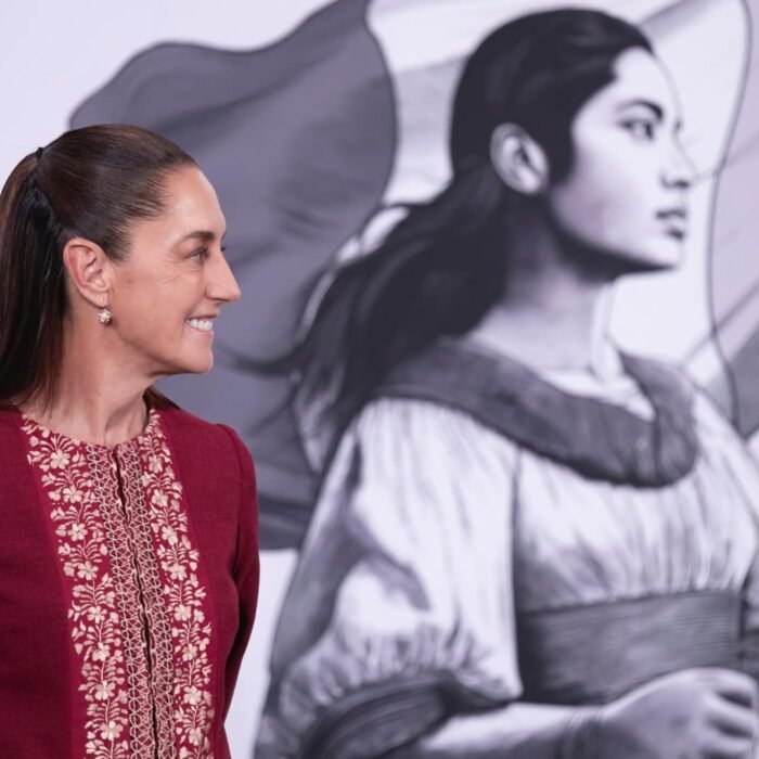 Presidenta anuncia decreto para crear el Servicio Universal de Salud del 13 al 30 de abril inicia credencializacion de personas de 85 anos00002