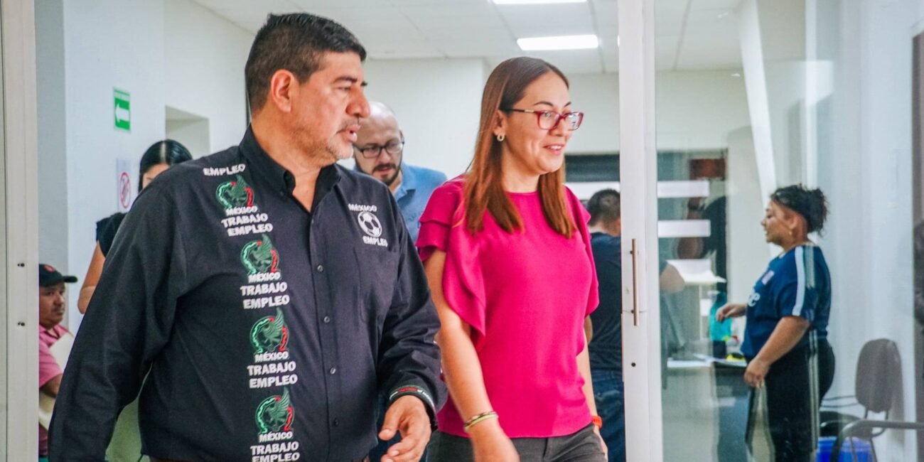 Gran éxito de la Feria Nacional del Empleo Ocozocoautla 2026 705088107 122122940529235986 119727300974568415 n