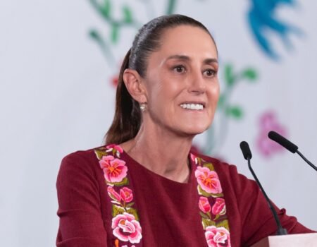 En los gobiernos de la transformacion se construiran 16 mil 543 camas nuevas de hospital 80 mas que los ultimos dos sexenios neoliberales Presidenta Claudia Sheinbaum00001 e1779292456424