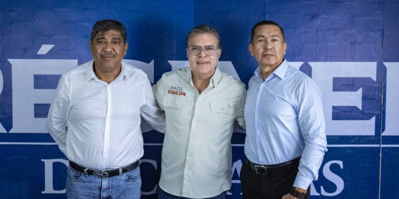 Paco Chacón impulsa programas humanistas para fortalecer el bienestar de las familias chiapanecas WhatsApp Image 2026 05 19 at 4.42.49 PM