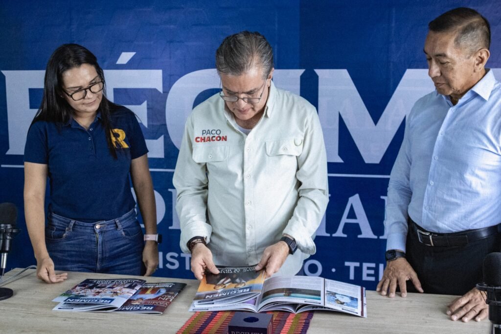 Paco Chacón impulsa programas humanistas para fortalecer el bienestar de las familias chiapanecas 2 WhatsApp Image 2026 05 19 at 4.42.50 PM