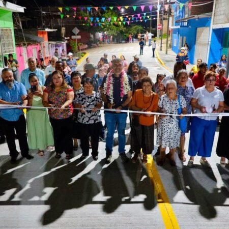 Inaugura Angel Torres una calle más en Tuxtla; ahora en la colonia La Ideal 0af9d6e3 c3a0 4eab bfd4 c3c388cf7518