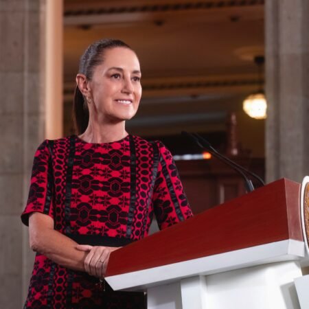 Avanza el Plan Mexico Presidenta Claudia Sheinbaum destaca que inversion de 4 mil 600 mdd de Mercado Libre muestra la confianza en el pais generara 8 mil 500 empleos00001