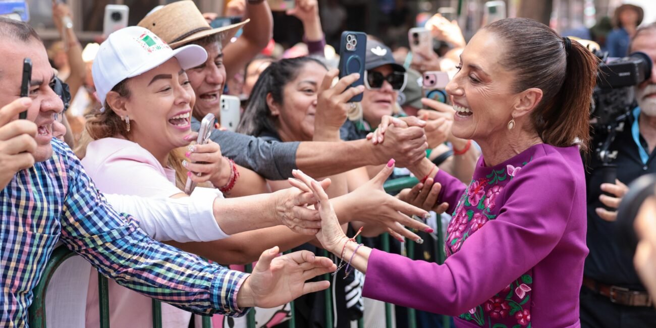 “México ya cambió, nada ni nadie va a detener la transformación”: Presidenta Claudia Sheinbaum en informe a dos años del triunfo del Segundo Piso de la Cuarta Transformación al que asistieron 850 mil mexicanas y mexicanos FOTOS00005