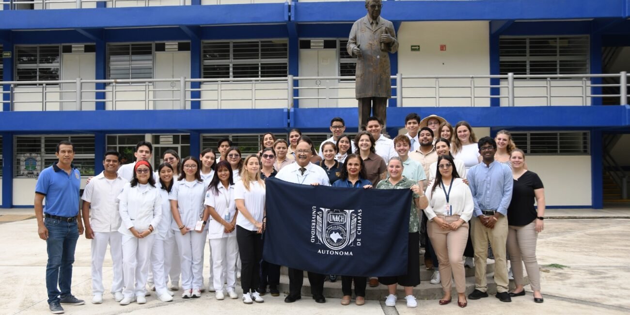 Visitan estudiantes de Estados Unidos el Campus IV de la UNACH JUNIATA COLLEGE 1