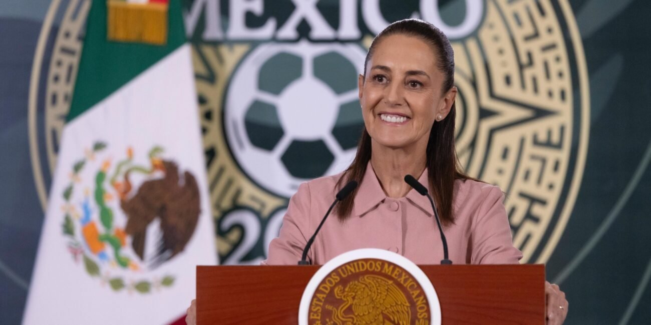 Los 520 boletos para el Mundial de Futbol que llegaron al Gobierno de México se regalaron a los ganadores del Mundial Social: Presidenta Claudia Sheinbaum Los 520 boletos para el Mundial de Futbol que llegaron al Gobierno de Mexico se regalaron a los ganadores del Mundial Social Presidenta Claudia Sheinbaum3