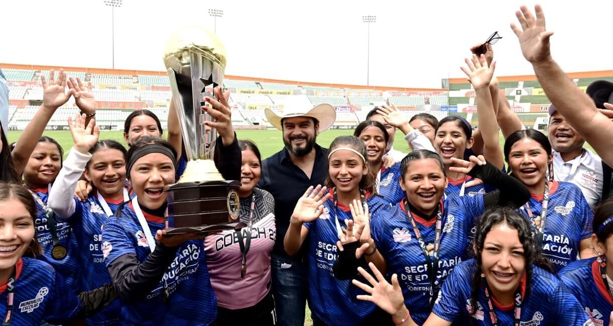 Pasión, goles y sueños: Chiapas corona a los campeones de “Gol por la Transformación 2026” WhatsApp Image 2026 06 05 at 7.46.21 PM