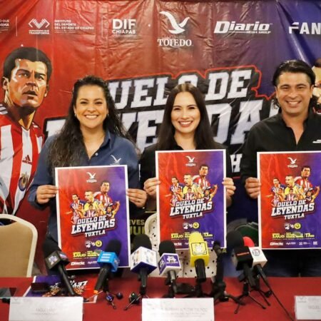 Presentan el “Duelo de Leyendas” Chivas vs. América en Tuxtla Gutiérrez WhatsApp Image 2026 06 23 at 10.20.06 PM