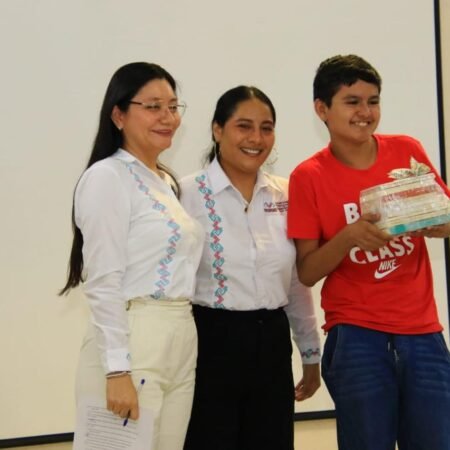 “Leyendo por la Paz” acerca la lectura a niñas, niños y adolescentes con TEA FOTOS EDUCACION00005