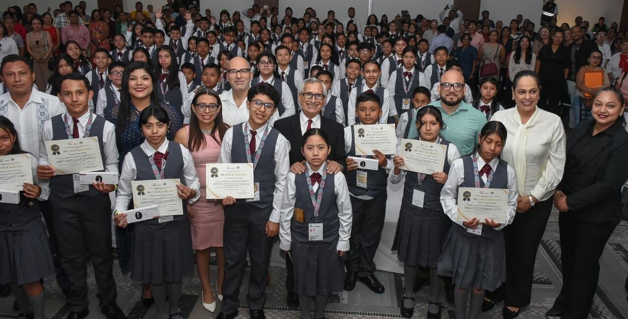 Chiapas celebra el talento y la dedicación de estudiantes en la Olimpiada del Conocimiento Infantil FOTOS EDUCACION5