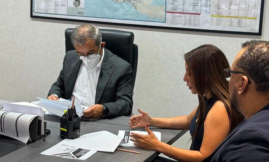 Anakaren Gómez Zuart fortalece coordinación con la Federación para impulsar la Ruta de las Culturas Mayas FOTOS SEINFRA5