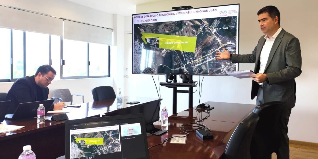Luis Pedrero fortalece coordinación con INDAABIN para consolidar Polo de Desarrollo Económico para el Bienestar de Llano San Juan