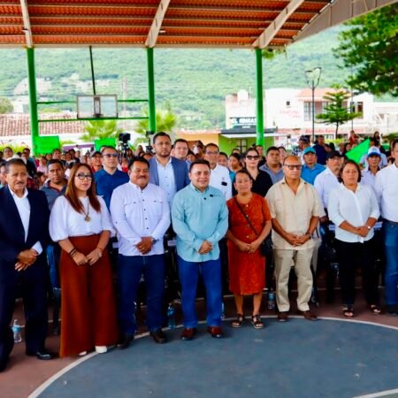 Juan Carlos Moreno Guillén acerca la justicia a las familias de Soyaló