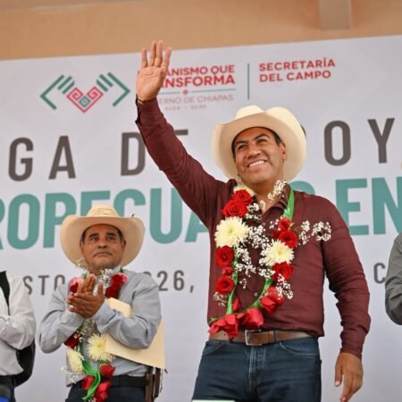 Eduardo Ramírez lleva obras de infraestructura y apoyos productivos a Ixtacomitán, Ixhuatán y Tapalapa
