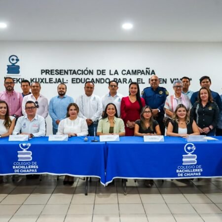 Cobach trabaja en la integración de la estrategia “Lekil Kuxlejal: Educando para el Buen Vivir”