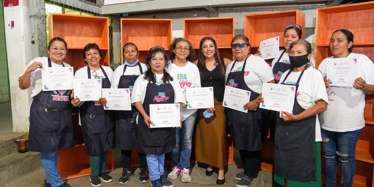 Anakaren Gómez Zuart impulsa capacitación y autonomía de mujeres con Curso-Taller de Carpintería