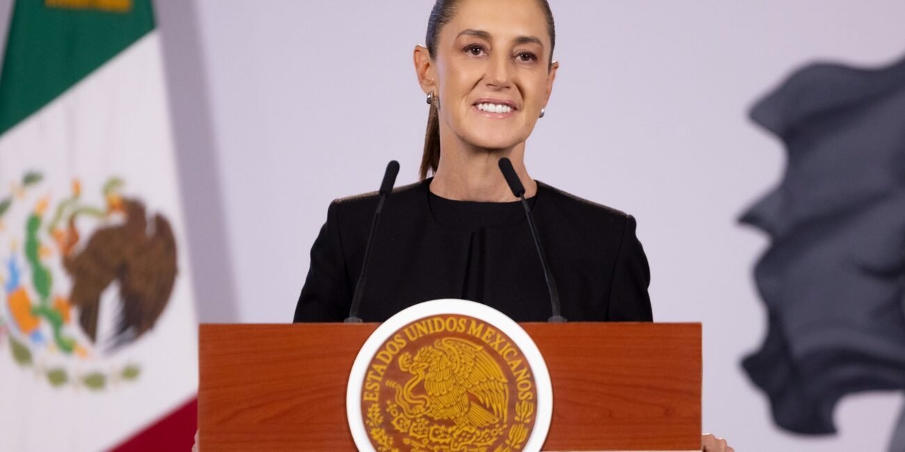 Nueva Ley de Economía Digital ayudará a la seguridad, la eficiencia y a la formalización de comercios y productos: presidenta Claudia Sheinbaum