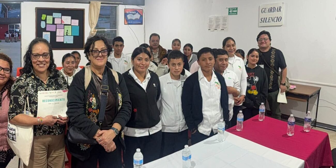 CECyT 20 San Cristóbal acerca la poesía y la cultura a su comunidad estudiantil