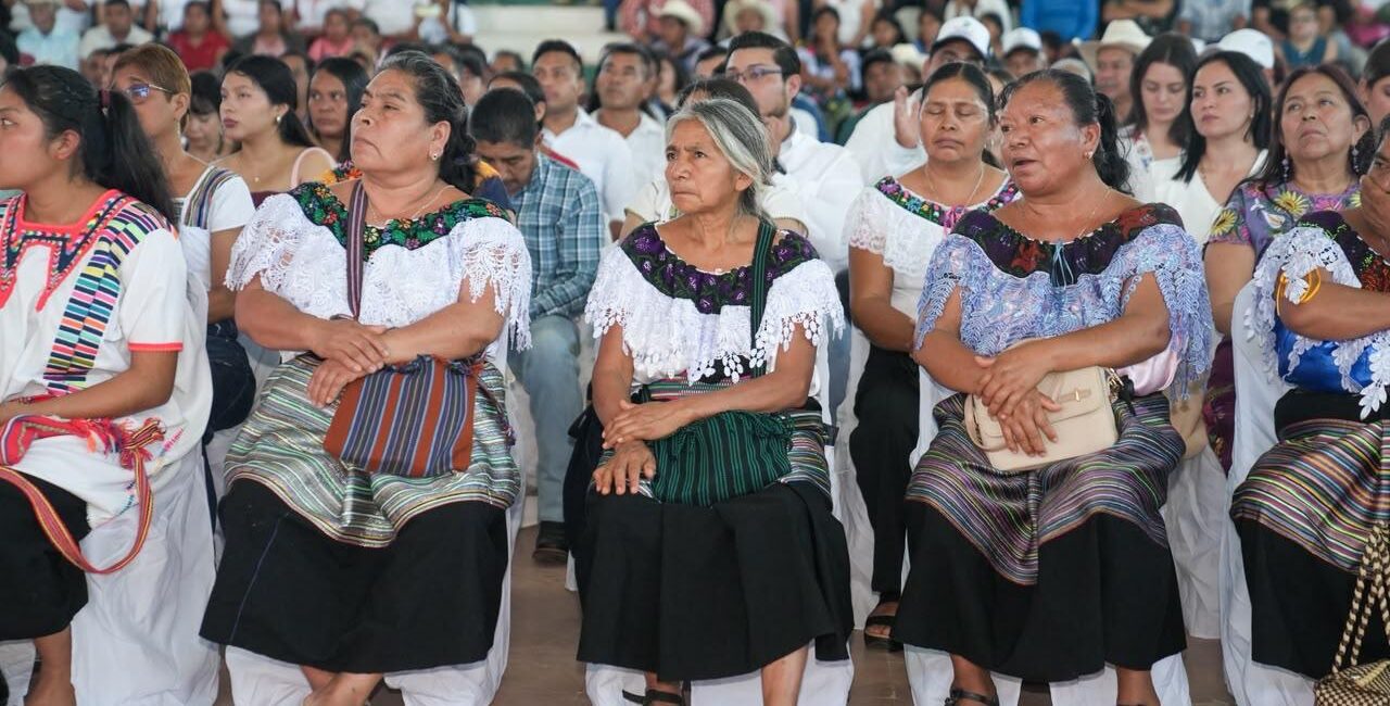 Refrenda Anakaren Gómez Zuart coordinación con Ocosingo para generar prosperidad compartida a través de obras estratégicas